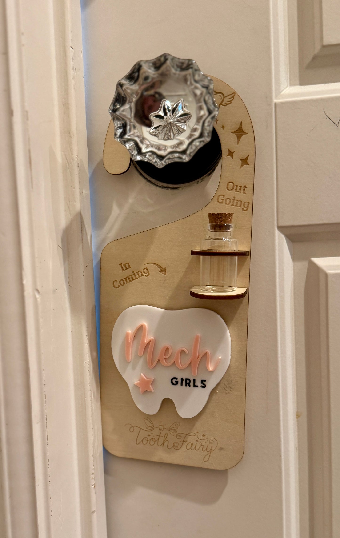 Tooth fairy door hanger