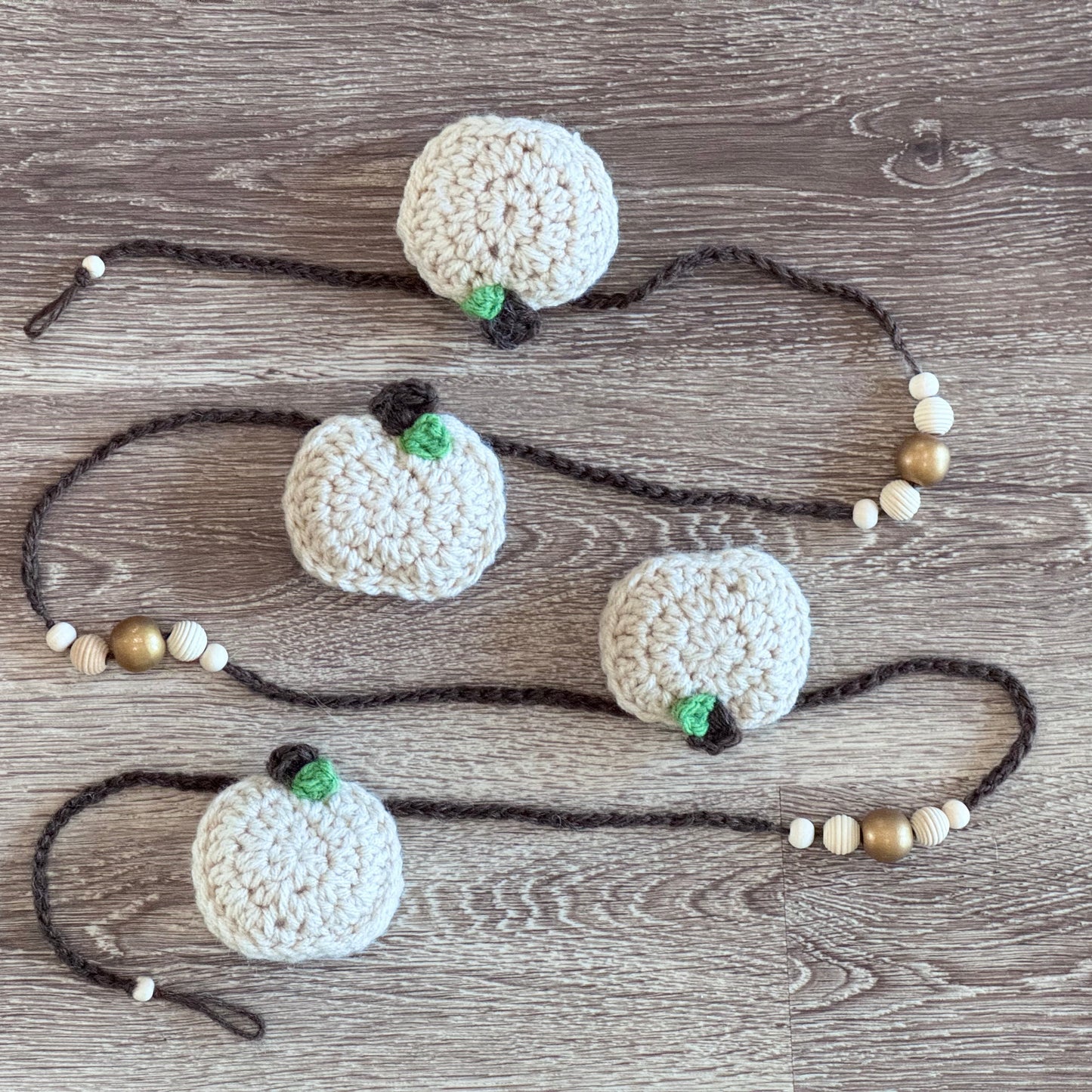 Crochet pumpkin Garland - Beaded Details Only