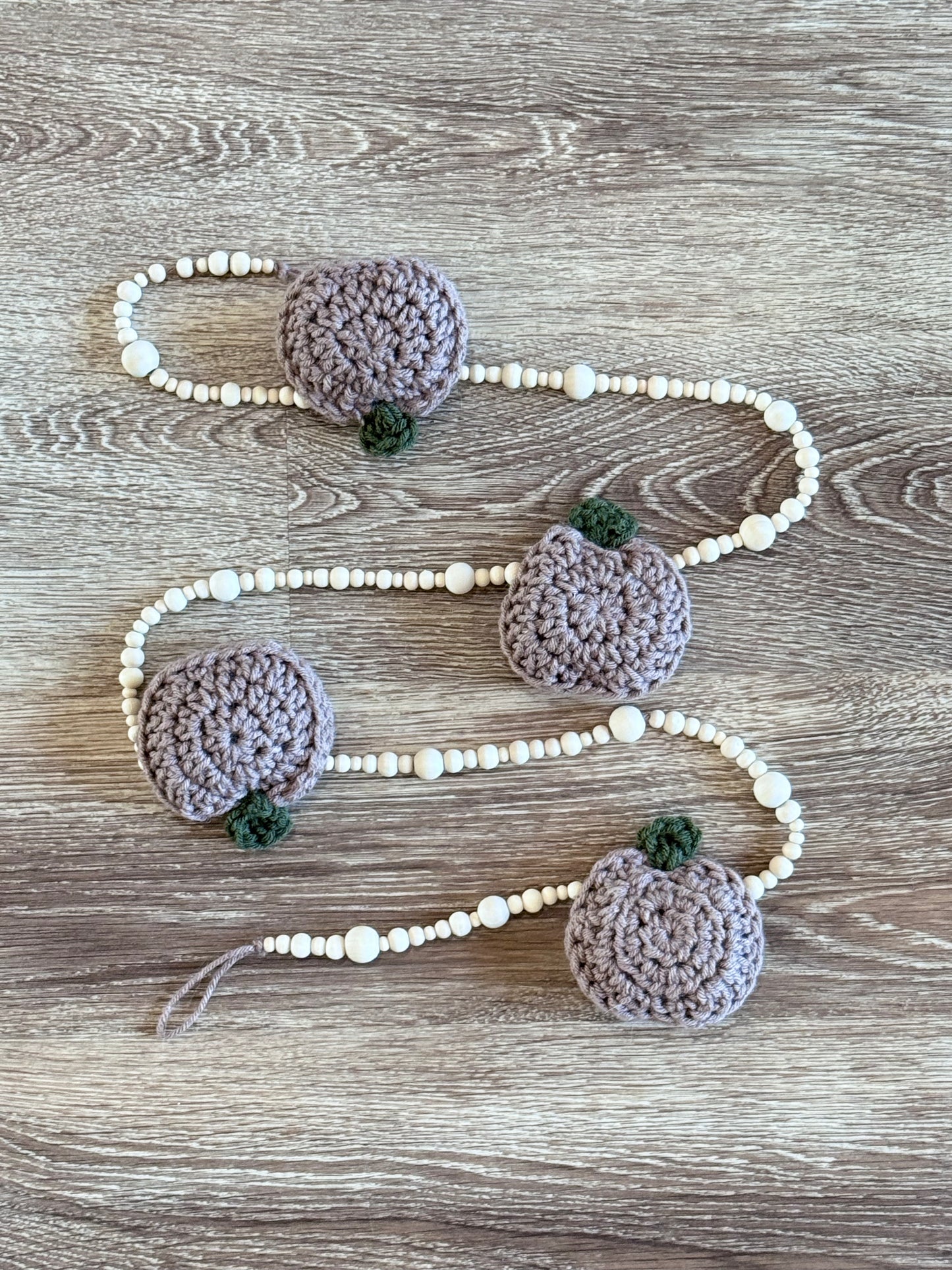 Crochet pumpkin Garland - Fully Beaded Mixed colors