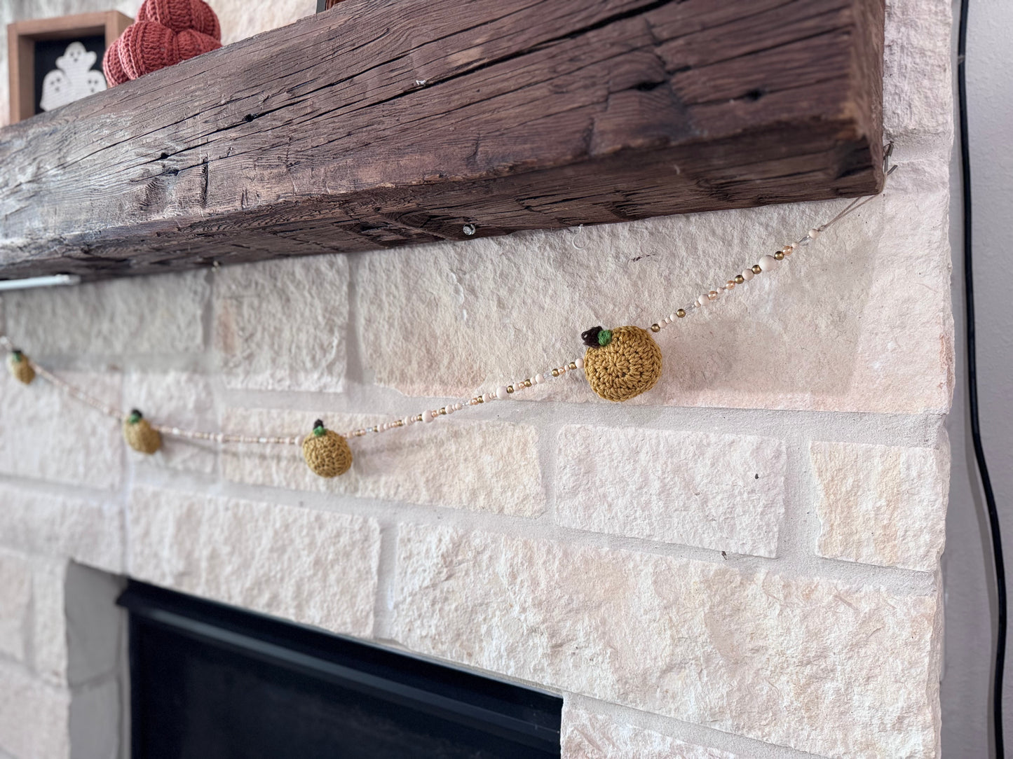 Crochet pumpkin Garland - Fully Beaded Mixed colors